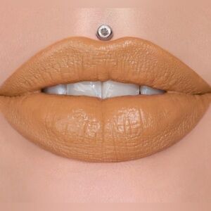 Gardening h*e lipstick